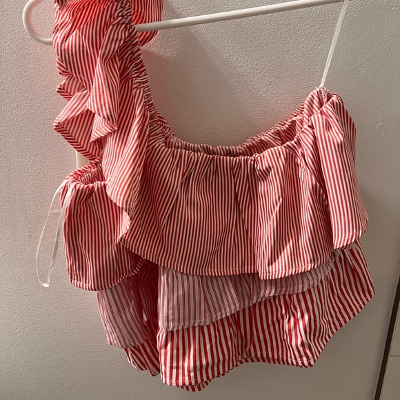 Vici Collection Red and white striped one shoulder top - Picture 1 of 4